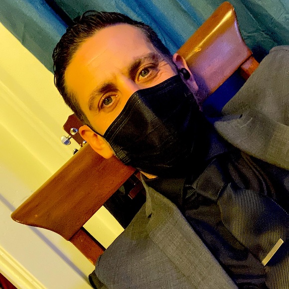 Meet your Posher, Pete - Picture 2 of 2